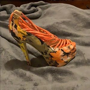 Orange and yellow pumps